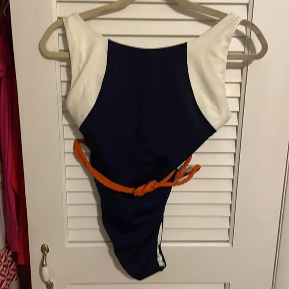 Ondademar NWOT navy one piece bathing suit - Picture 3 of 4